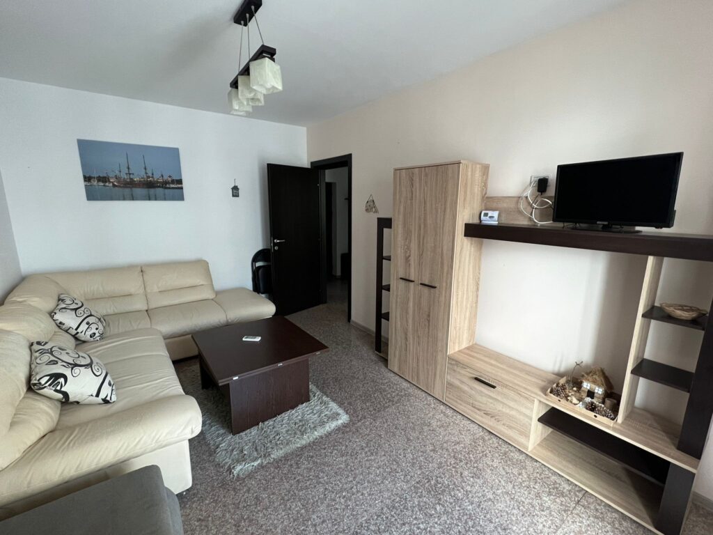 apartament Simona Mackerel Mamaia aproape de plaja